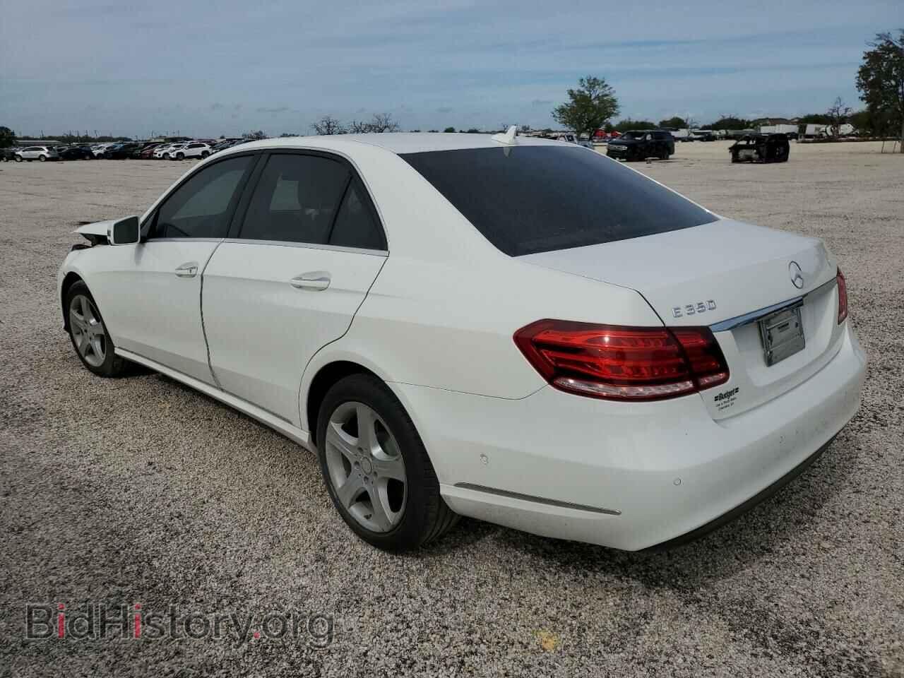 2014 MERCEDES-BENZ E-CLASS - VIN: WDDHF5KB3EA905501 - Фото 2
