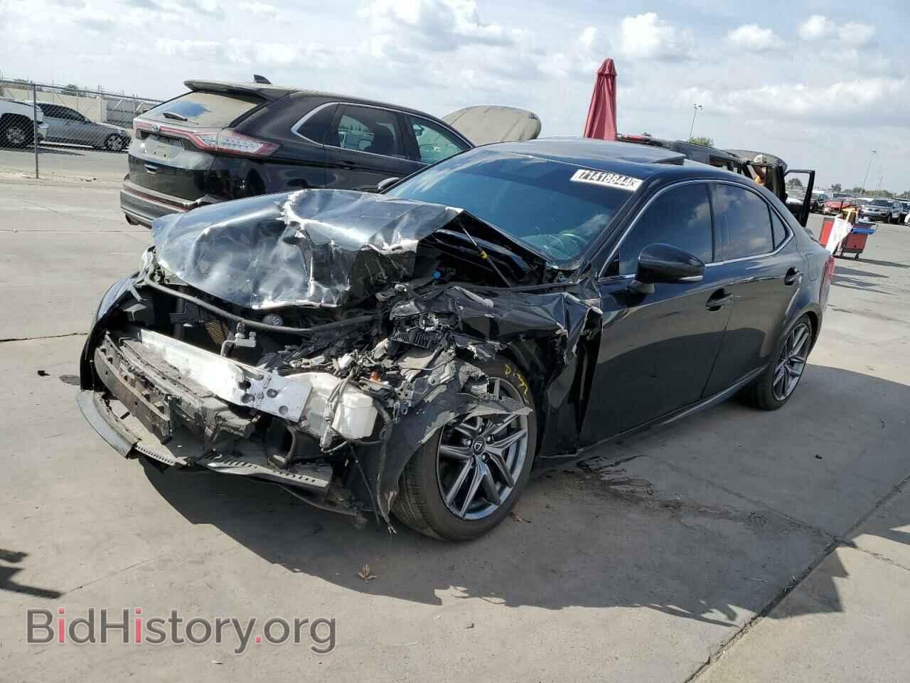Фотография JTHBE1D29E5014158 - LEXUS IS 2014