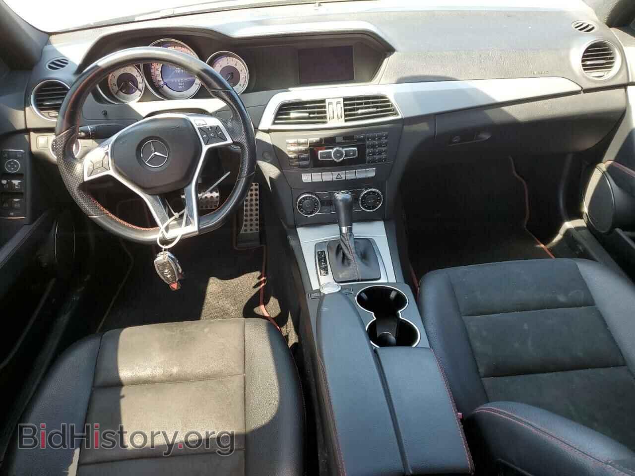 2013 MERCEDES-BENZ C-CLASS - VIN: WDDGF4HB8DR261927 - Фото 8