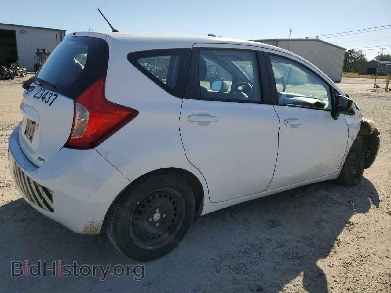 2016 NISSAN VERSA - VIN: 3N1CE2CP3GL370443 - Фото 3