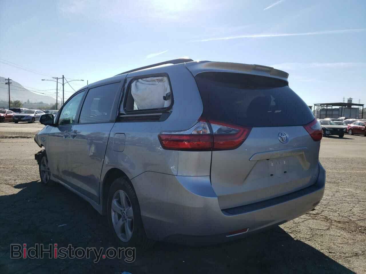 2020 TOYOTA SIENNA - VIN: 5TDKZ3DC2LS043776 - Фото 3
