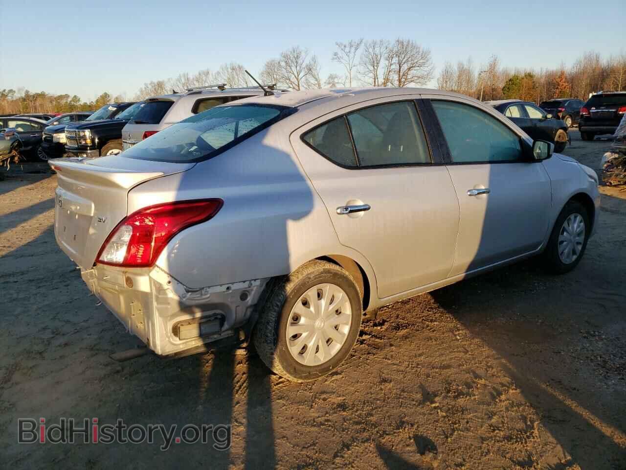 2019 NISSAN VERSA - VIN: 3N1CN7AP3KL849292 - Фото 3