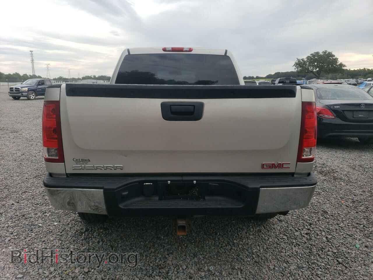 2007 GMC SIERRA - VIN: 2GTEC13CX71715570 - Фото 6