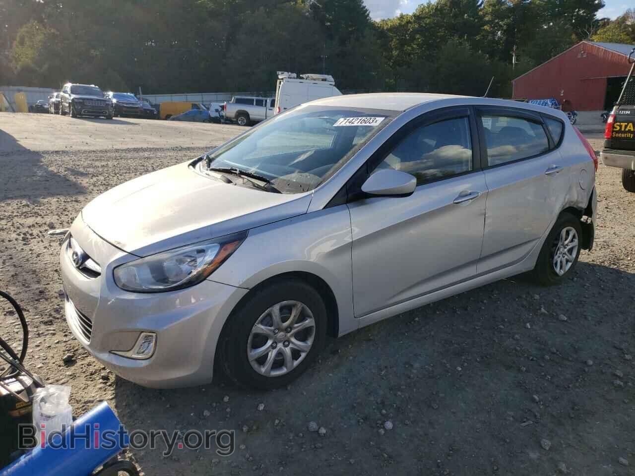 Photo KMHCT5AE2DU131064 - HYUNDAI ACCENT 2013