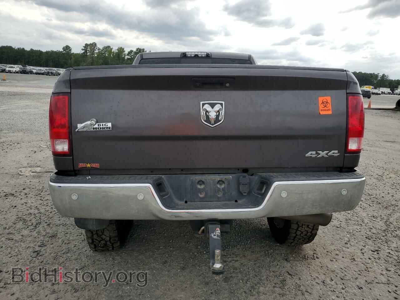 2018 RAM All Models - VIN: 3C6UR5DL3JG379833 - Фото 6