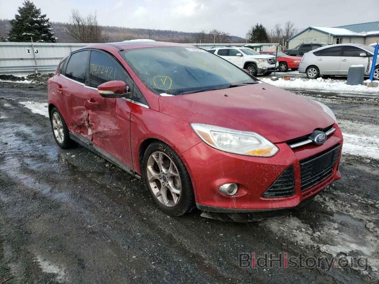 Photo 1FAHP3M21CL327592 - FORD FOCUS 2012