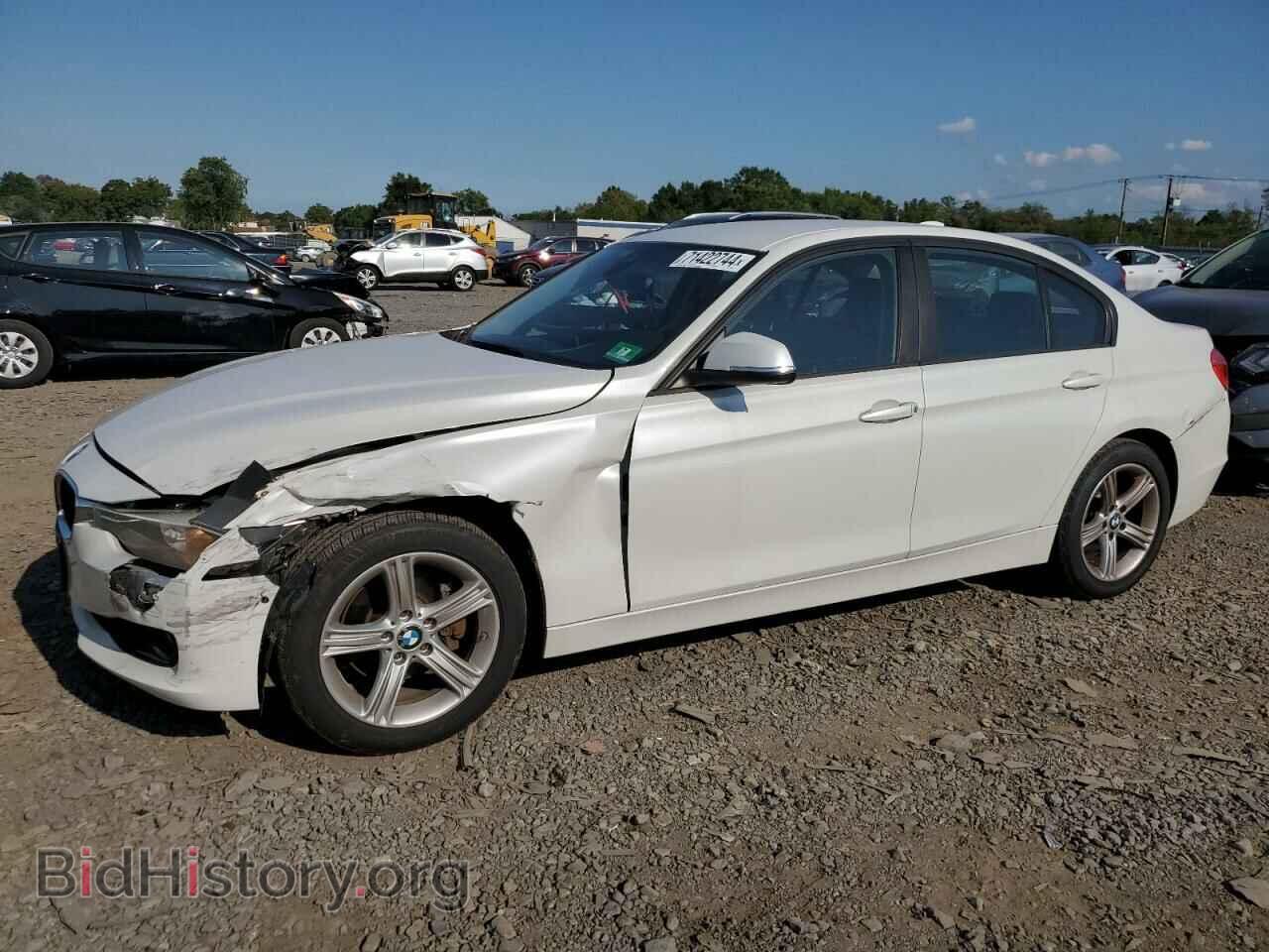 Фотография WBA3B3C58EJ979281 - BMW 3 SERIES 2014