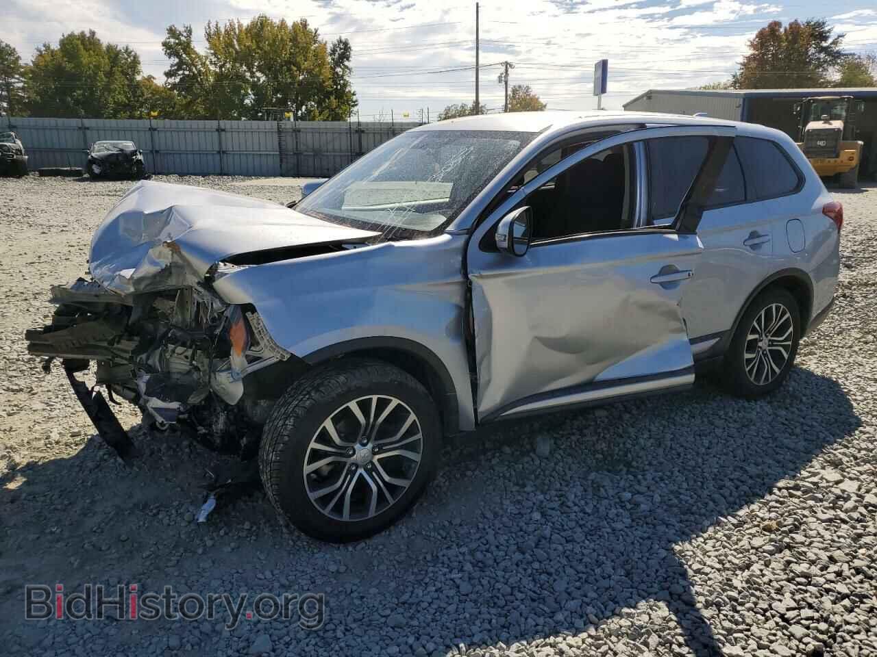 Фотография JA4AD3A36HZ015851 - MITSUBISHI OUTLANDER 2017