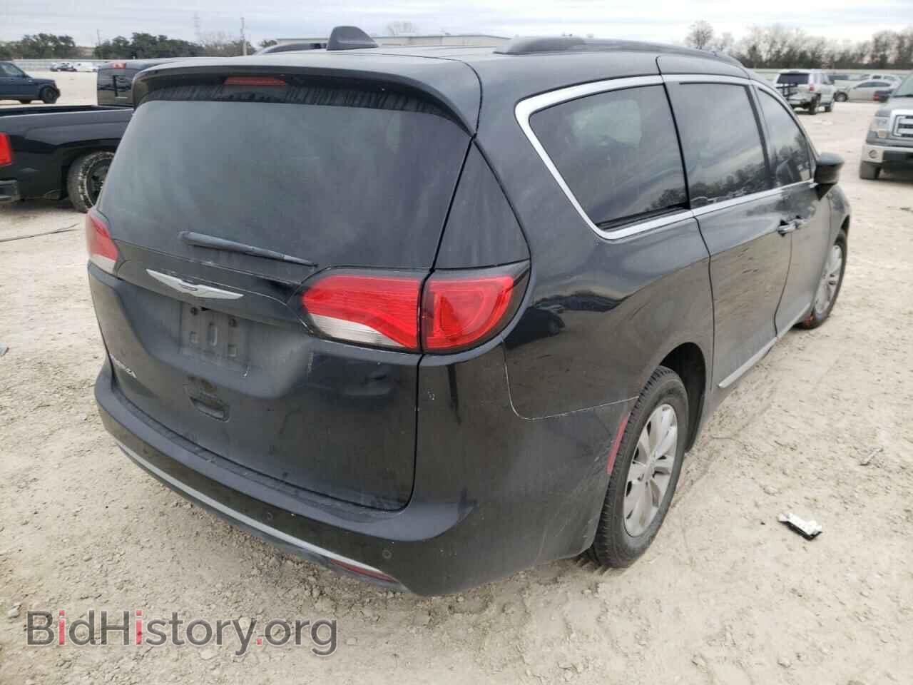 2017 CHRYSLER PACIFICA - VIN: 2C4RC1BGXHR523879 - Фото 4