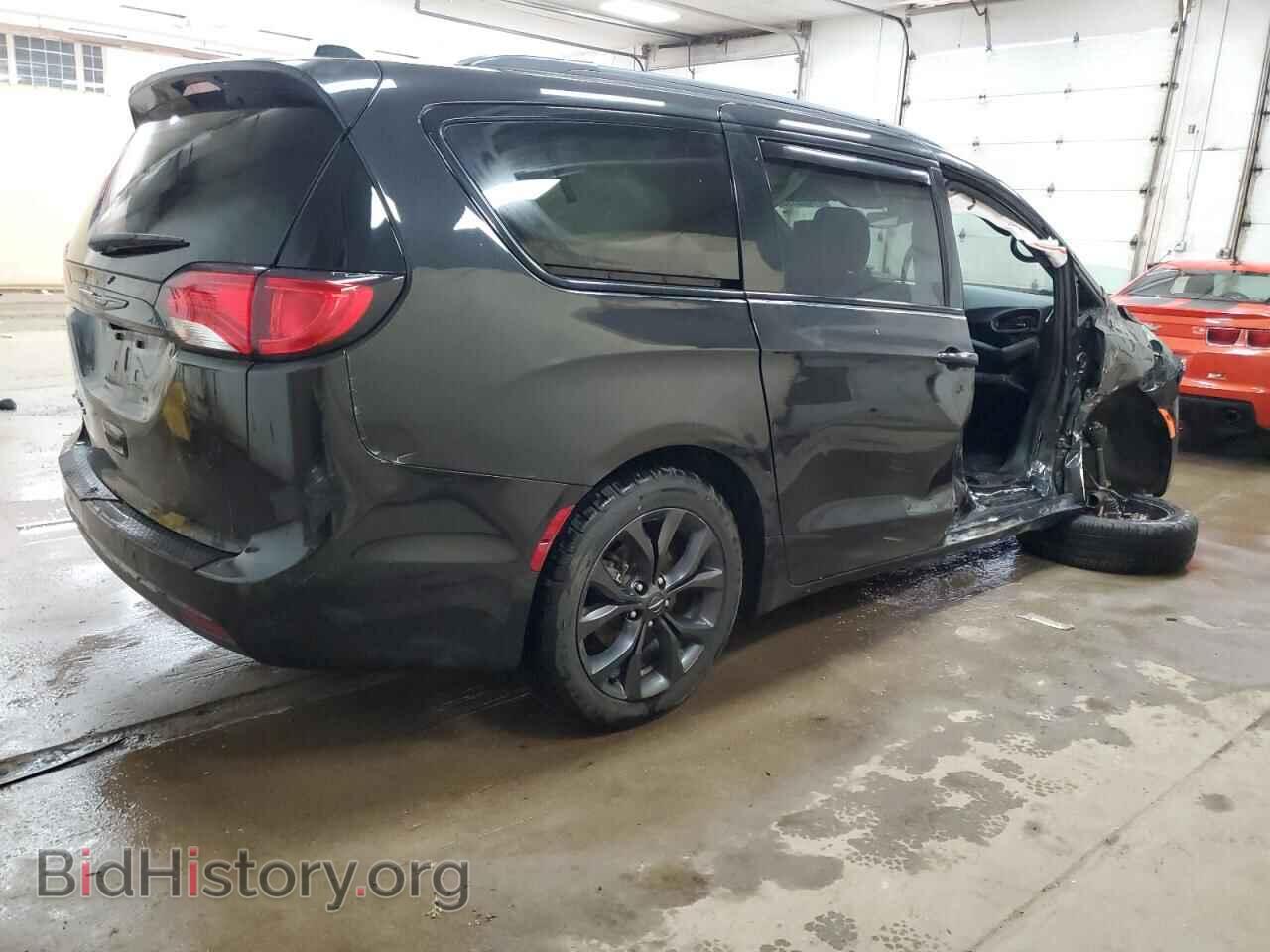 2018 CHRYSLER PACIFICA - VIN: 2C4RC1EG6JR273168 - Фото 3