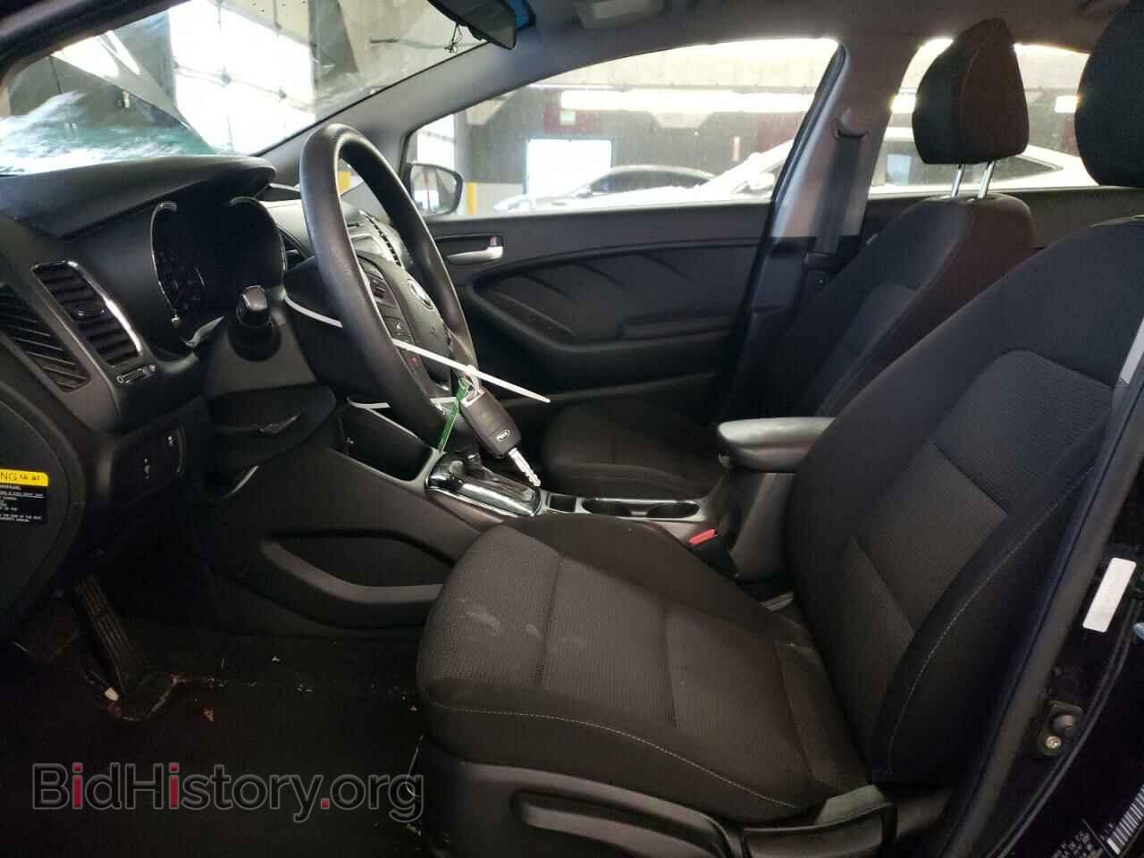 2017 KIA FORTE - VIN: 3KPFK4A73HE160836 - Фото 7