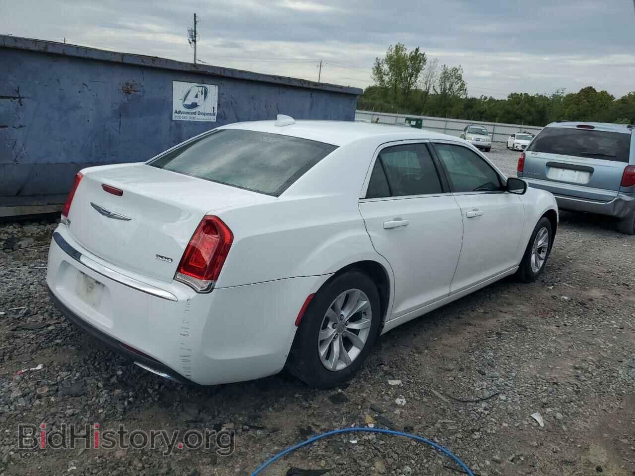 2015 CHRYSLER 300 - VIN: 2C3CCAAG3FH769297 - Фото 3