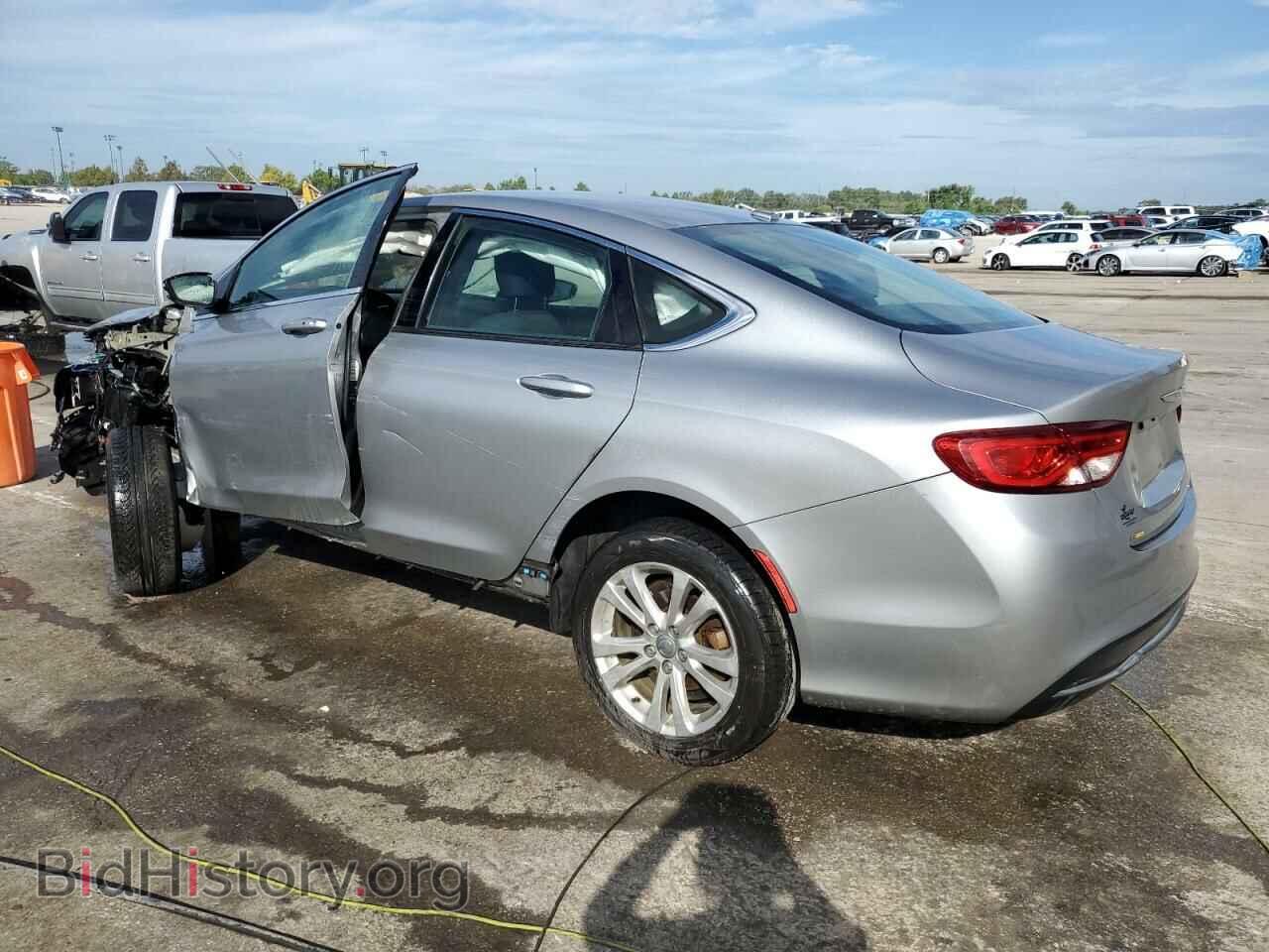 2015 CHRYSLER 200 - VIN: 1C3CCCABXFN701571 - Фото 2