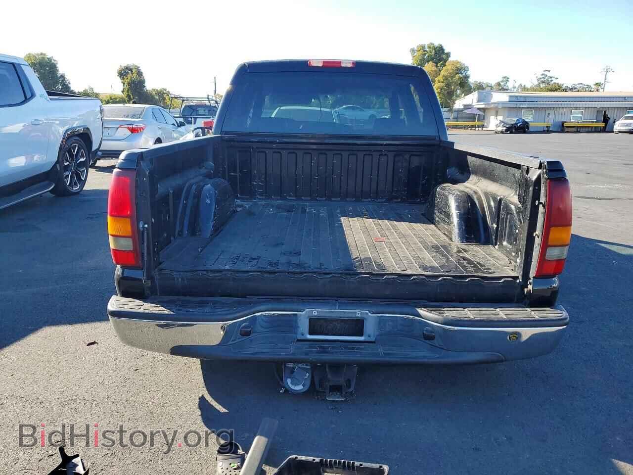 2005 GMC SIERRA - VIN: 2GTEC13T351172706 - Photo 6