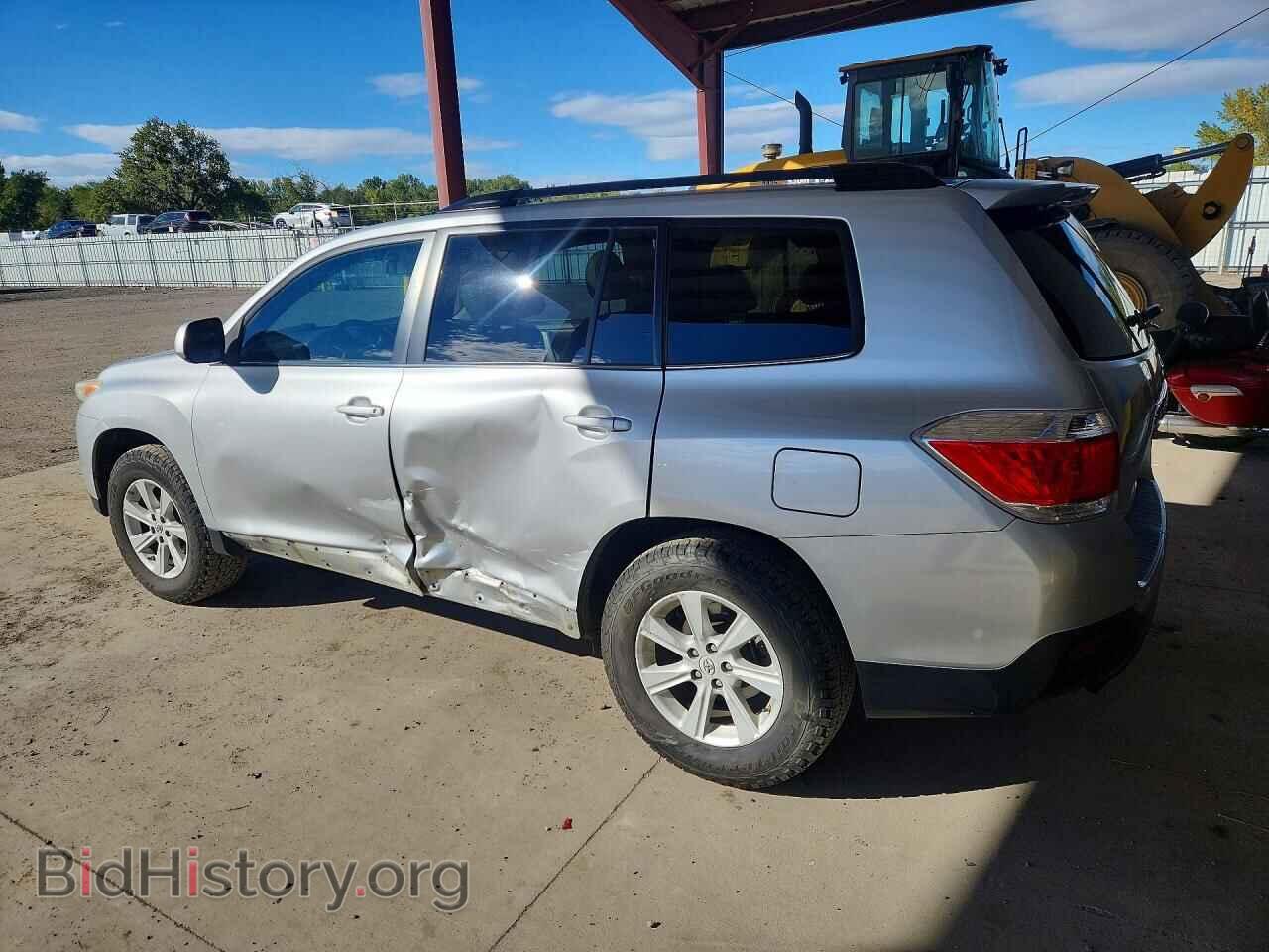 2012 TOYOTA HIGHLANDER - VIN: 5TDBK3EHXCS142716 - Фото 2