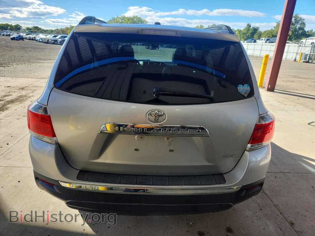 2012 TOYOTA HIGHLANDER - VIN: 5TDBK3EHXCS142716 - Фото 6