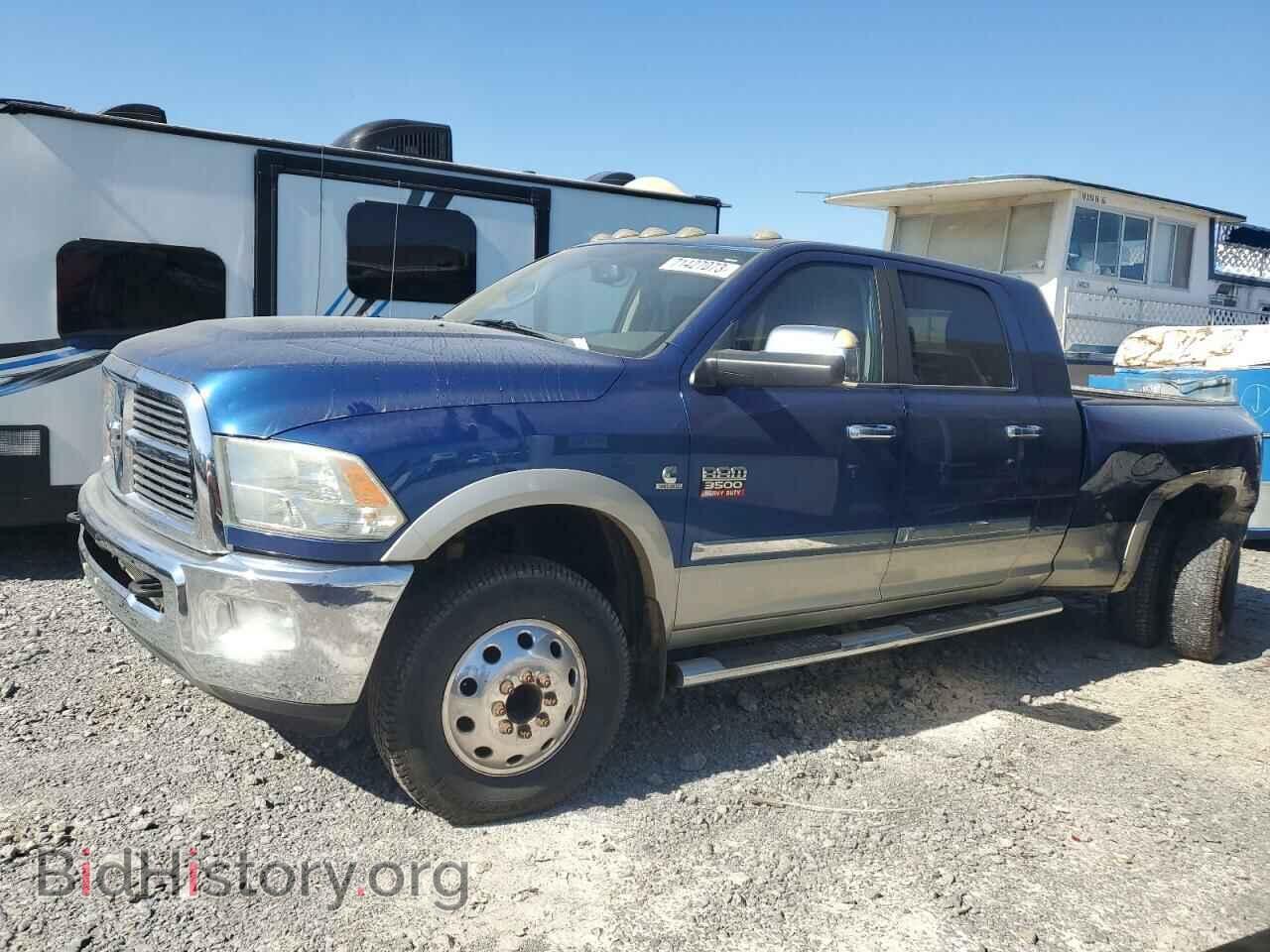 Photo 3D73Y4HL9BG607403 - DODGE All Models 2011