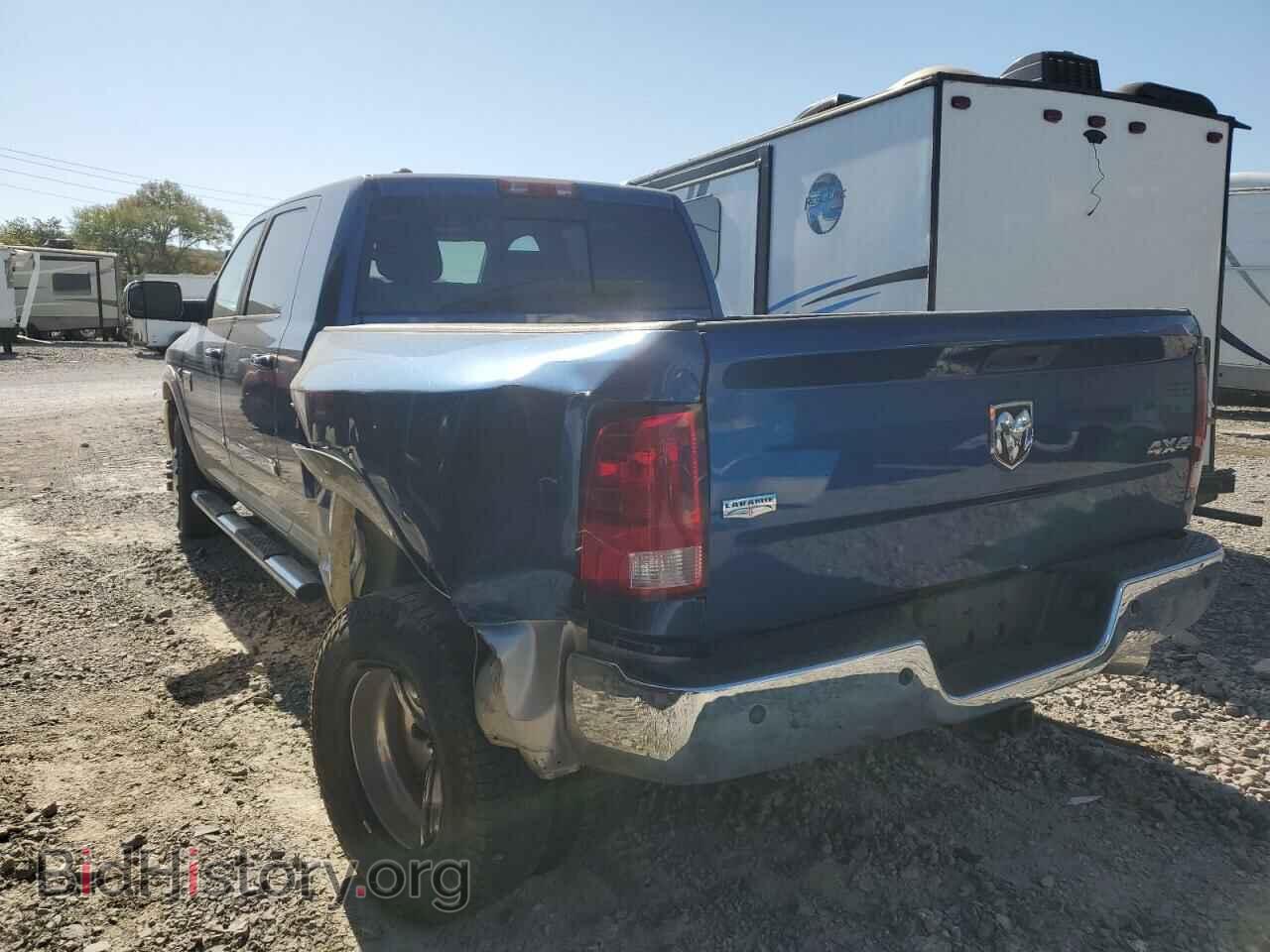 2011 DODGE All Models - VIN: 3D73Y4HL9BG607403 - Фото 2
