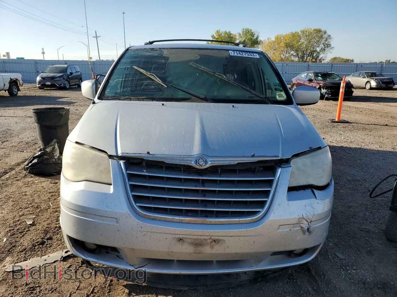 2010 CHRYSLER MINIVAN - VIN: 2A4RR5D16AR282739 - Фото 5