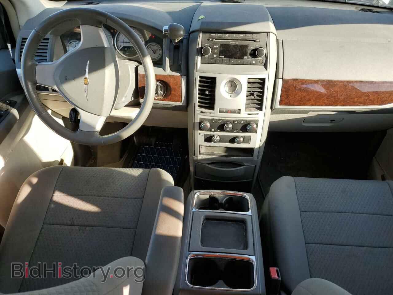 2010 CHRYSLER MINIVAN - VIN: 2A4RR5D16AR282739 - Фото 8