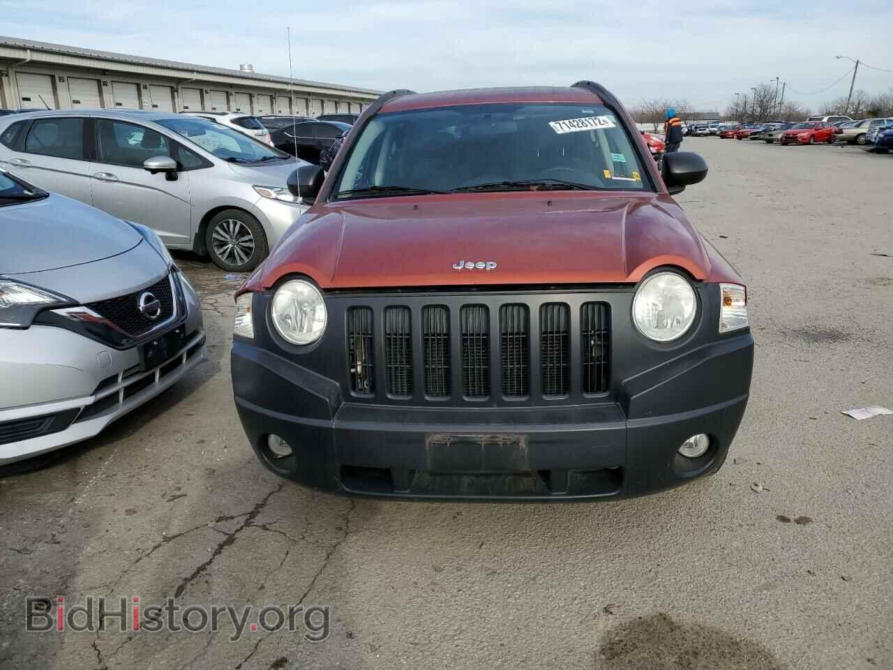 2010 JEEP COMPASS - VIN: 1J4NF4FB9AD524885 - Photo 5
