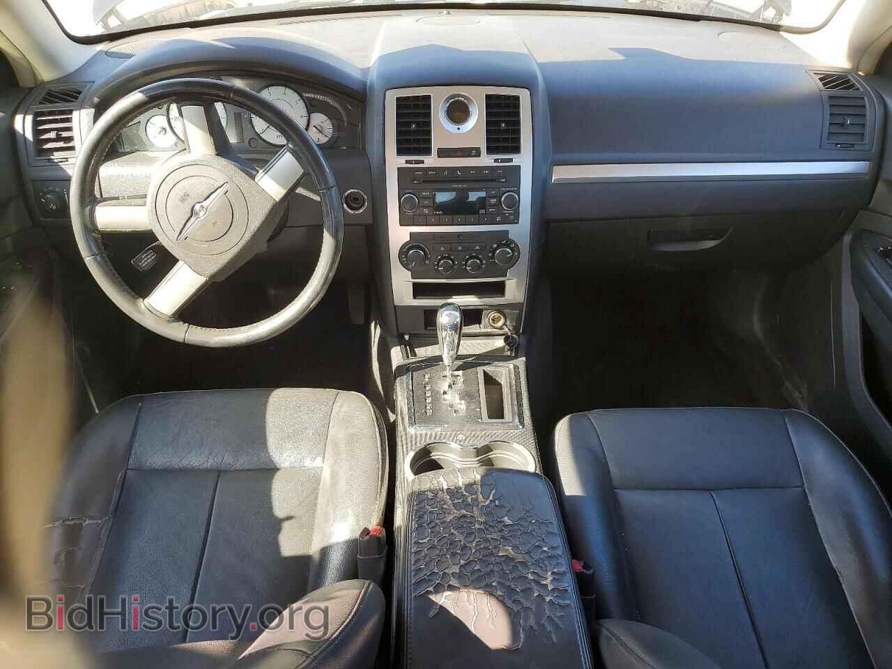 2010 CHRYSLER 300 - VIN: 2C3CA5CV5AH249930 - Photo 8