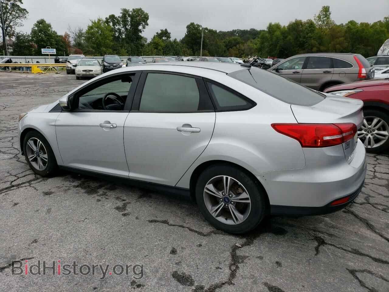 2017 FORD FOCUS - VIN: 1FADP3FE5HL347910 - Фото 2