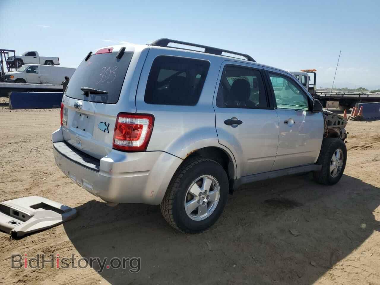2010 FORD ESCAPE - VIN: 1FMCU0D74AKD34316 - Фото 3