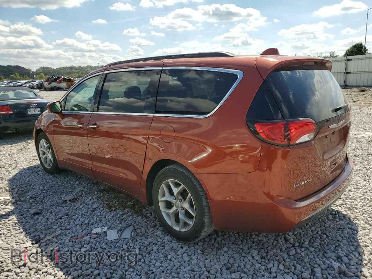 2018 CHRYSLER PACIFICA - VIN: 2C4RC1FG9JR174066 - Фото 2