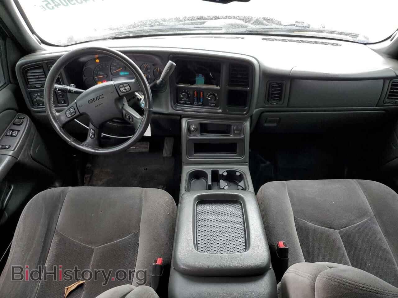 2005 GMC SIERRA - VIN: 2GTEK19V751136724 - Фото 8