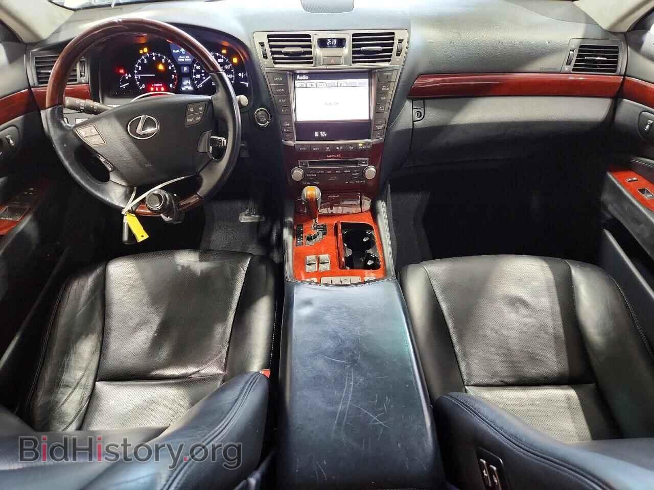 2011 LEXUS LS460 - VIN: JTHDL5EF3B5003000 - Photo 8