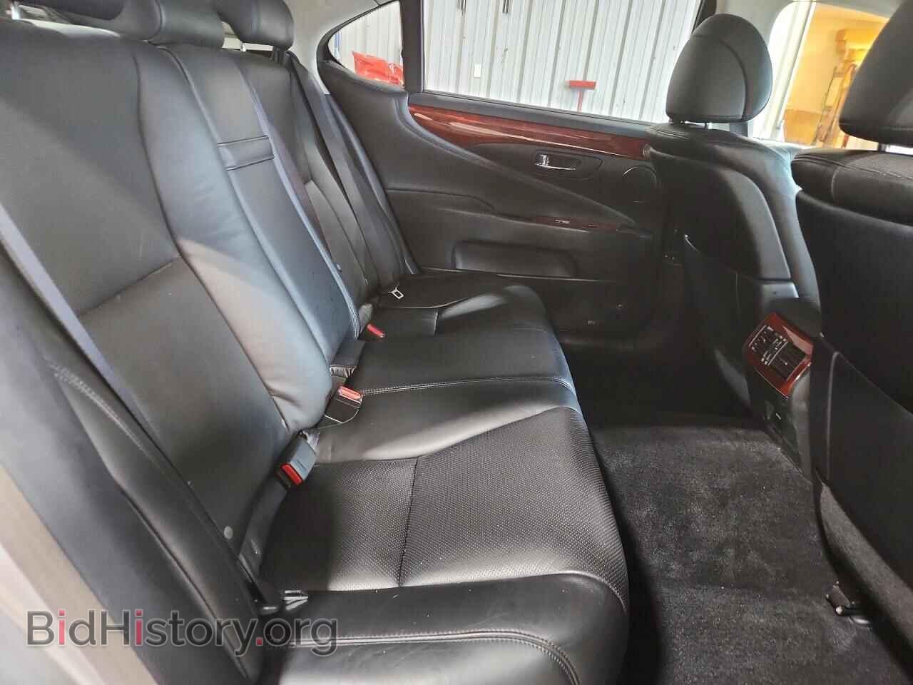 2011 LEXUS LS460 - VIN: JTHDL5EF3B5003000 - Photo 10