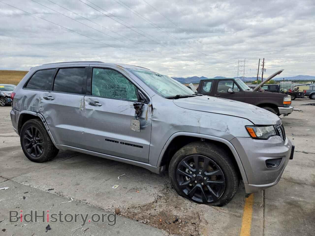 2018 JEEP CHEROKEE - VIN: 1C4RJFAG0JC203571 - Photo 4