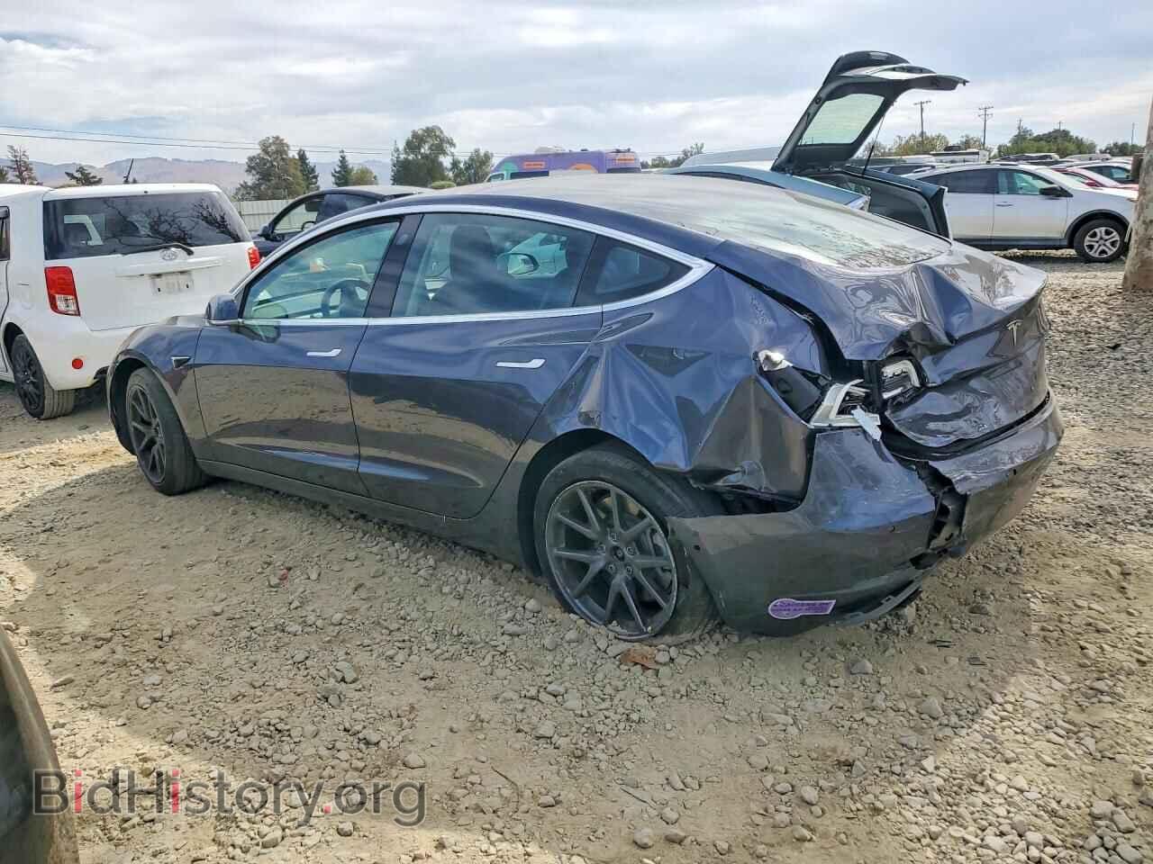 2018 Tesla MODEL 3 (VIN 5YJ3E1EB5JF093194) — photo 2 of 12