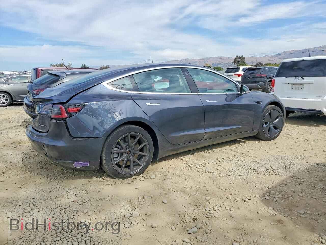 2018 Tesla MODEL 3 (VIN 5YJ3E1EB5JF093194) — photo 3 of 12