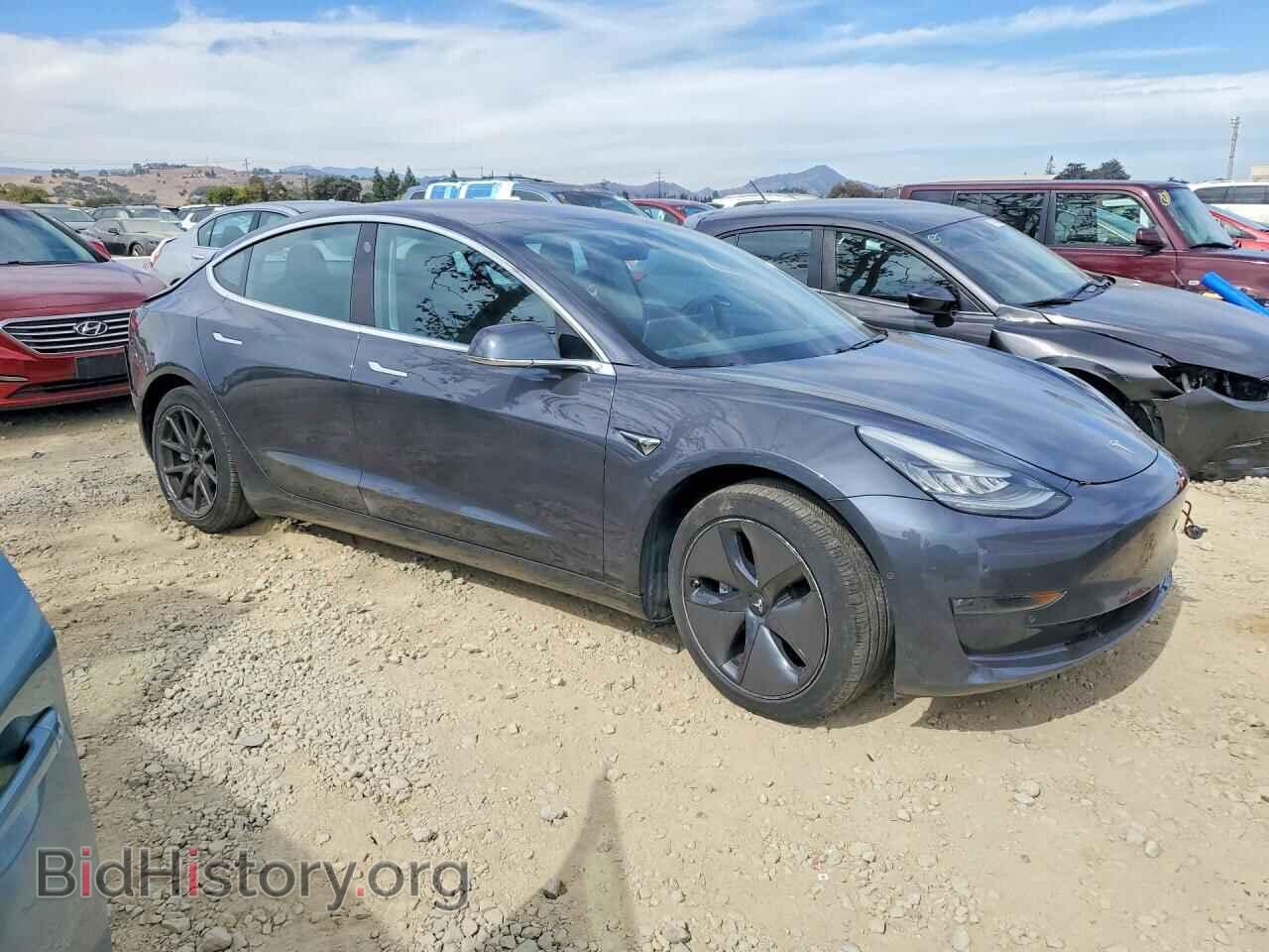 2018 Tesla MODEL 3 (VIN 5YJ3E1EB5JF093194) — photo 4 of 12