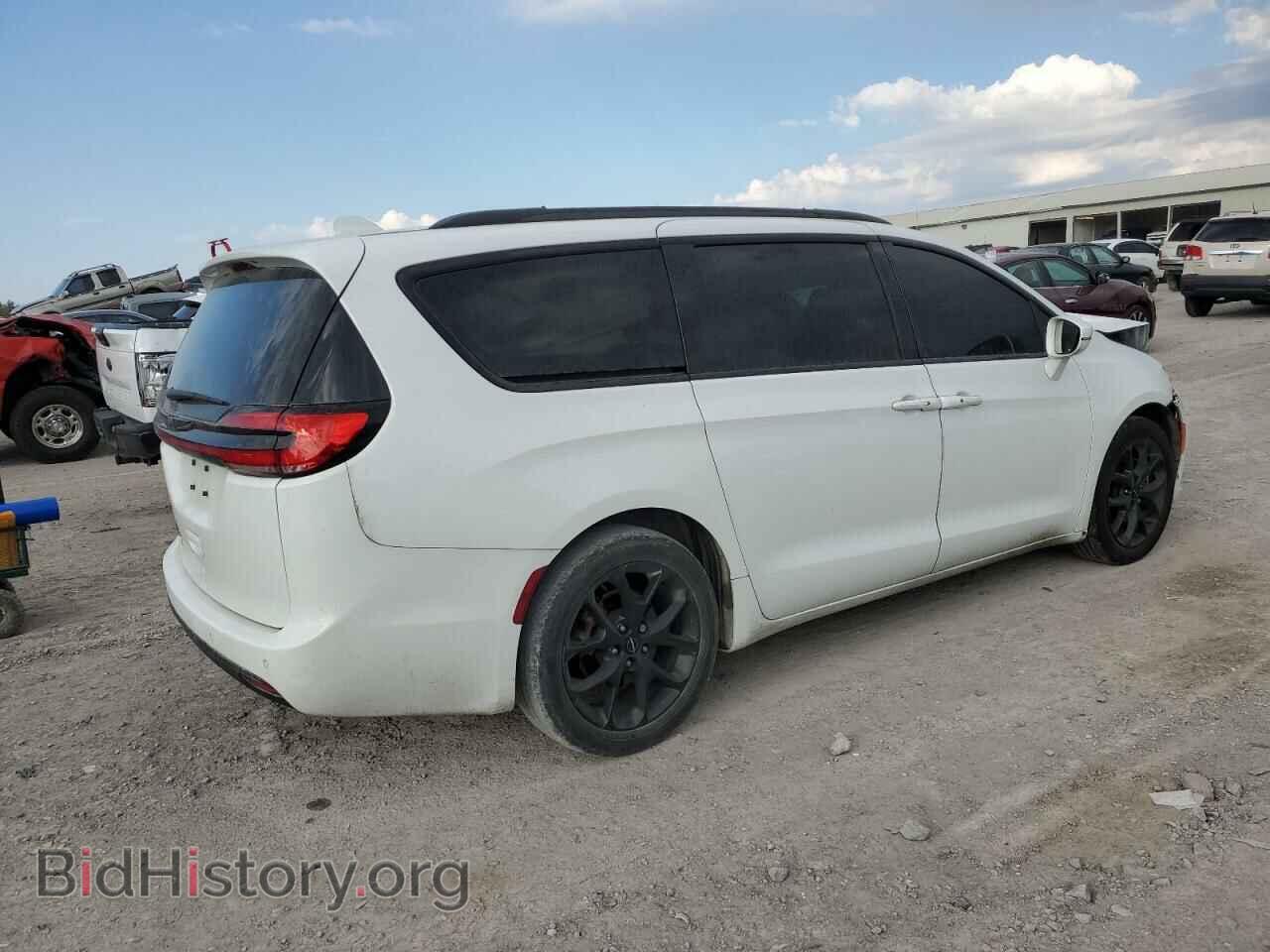 2021 CHRYSLER PACIFICA - VIN: 2C4RC1BG3MR558676 - Фото 3