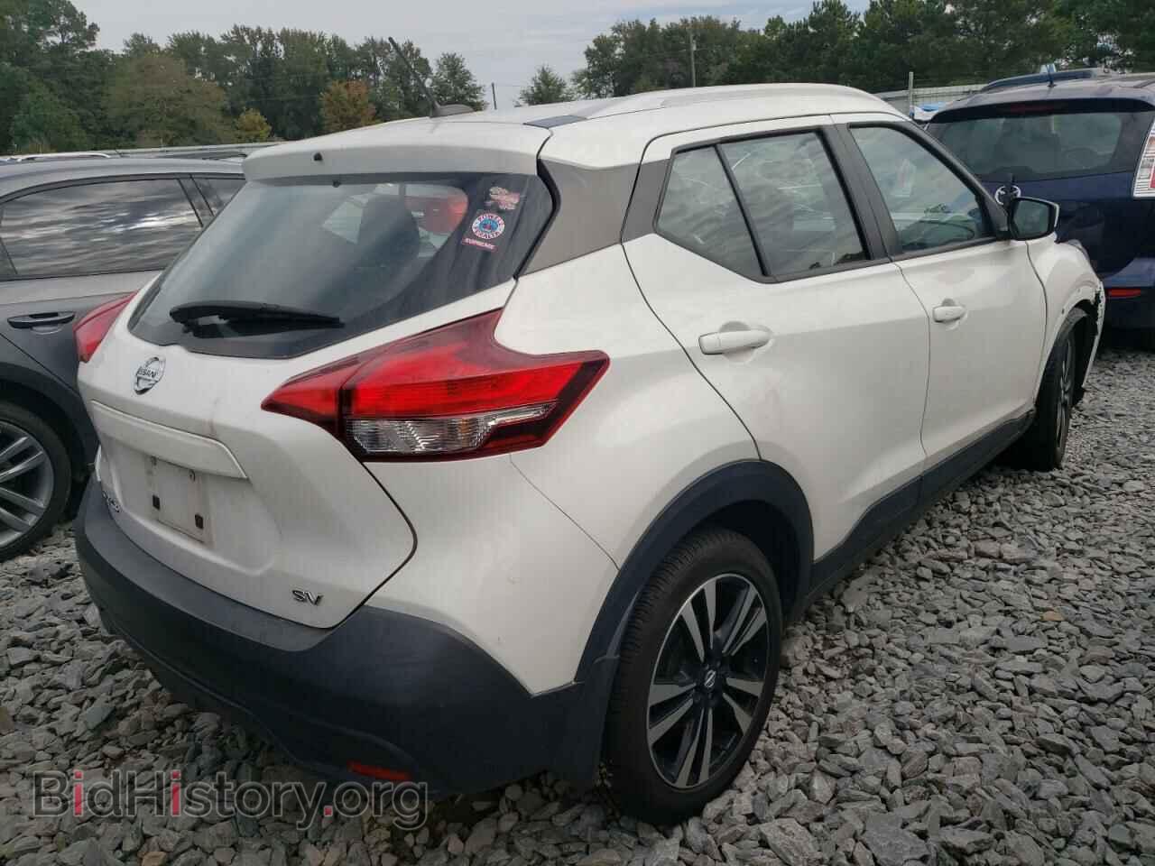 2019 NISSAN KICKS - VIN: 3N1CP5CU3KL549995 - Фото 3