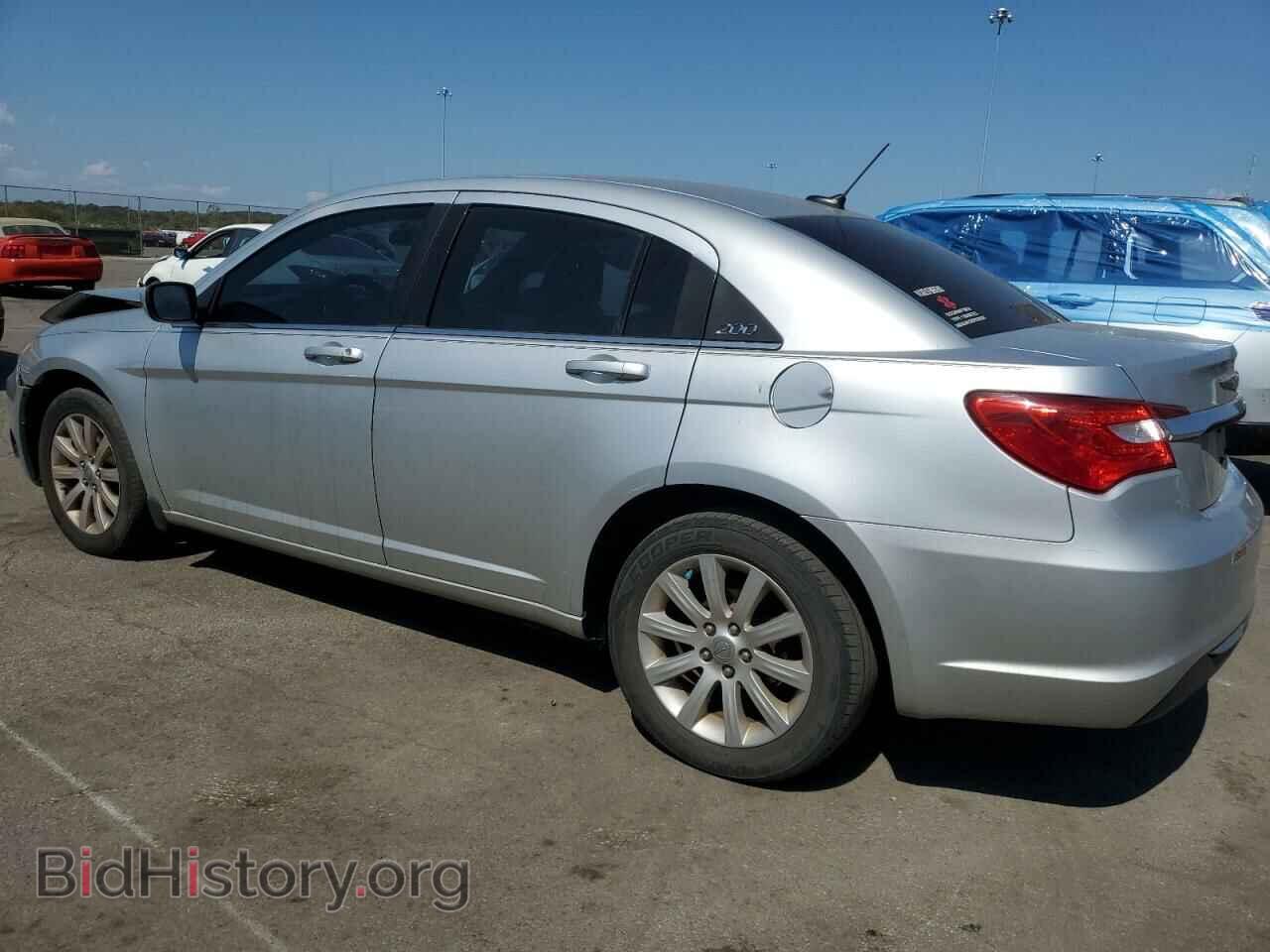 2012 CHRYSLER 200 - VIN: 1C3CCBBB7CN176540 - Фото 2
