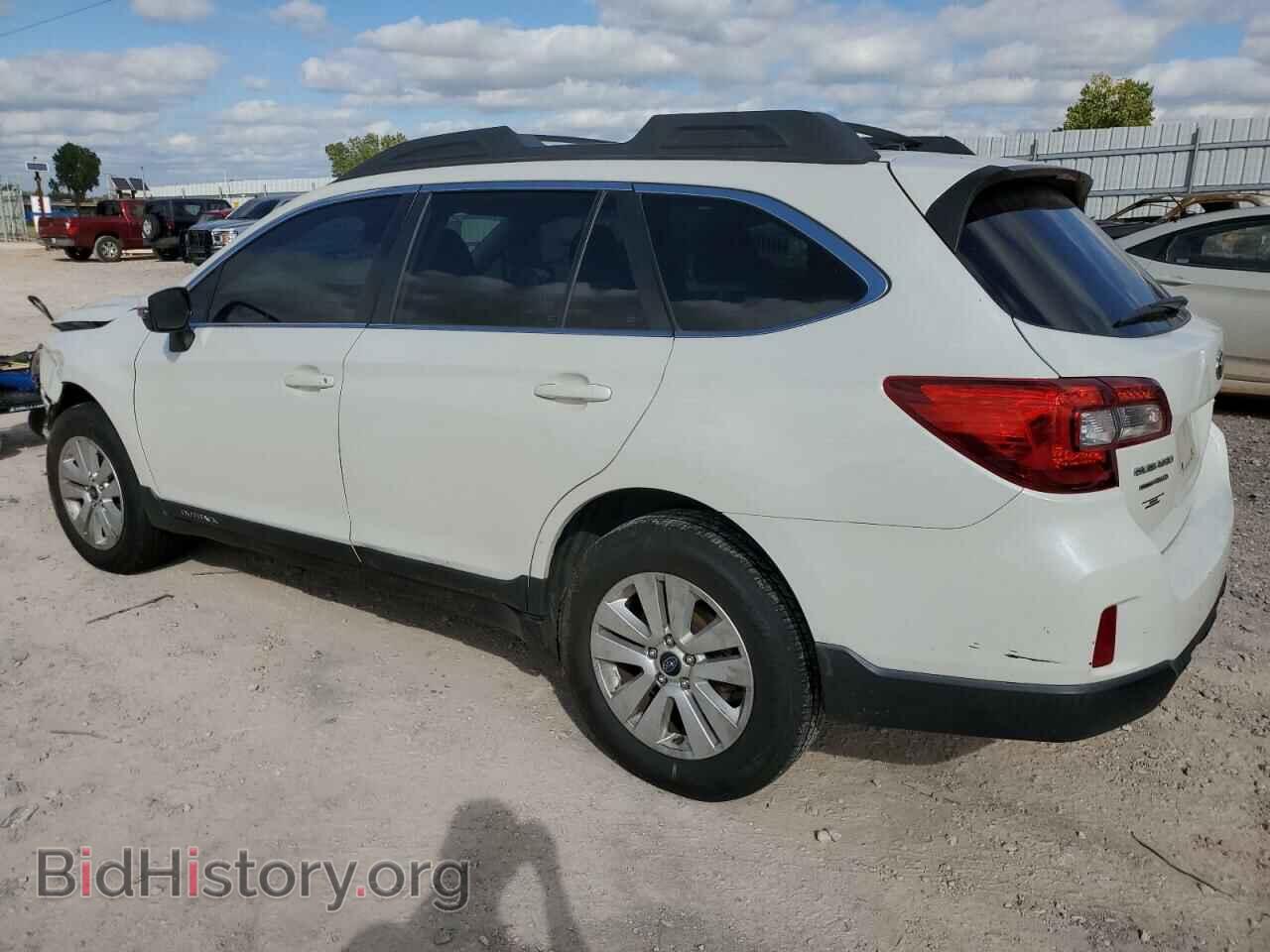 2015 SUBARU OUTBACK - VIN: 4S4BSAFC7F3226100 - Photo 2