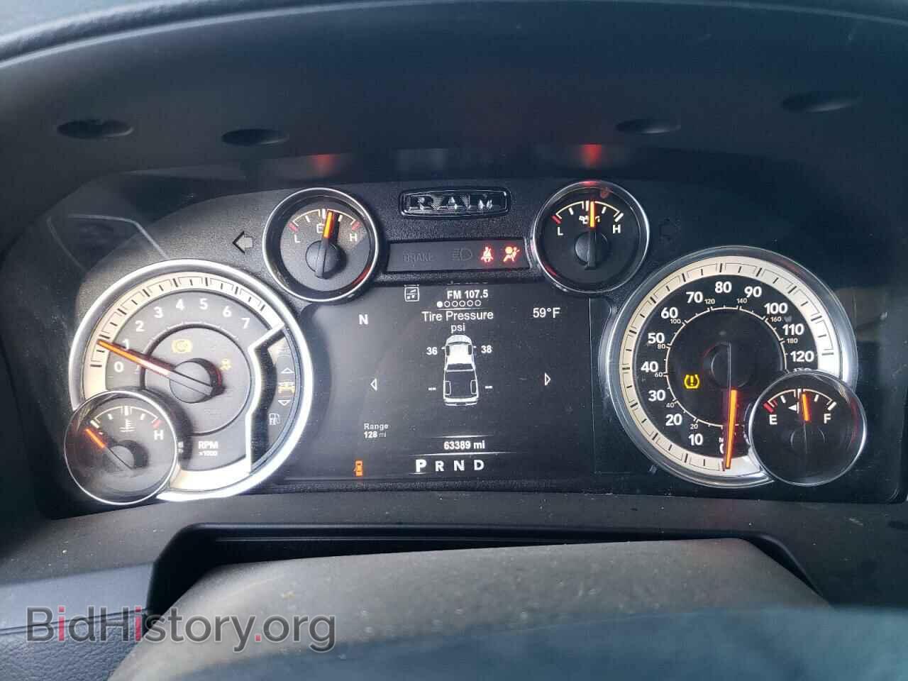 2018 RAM 1500 - VIN: 1C6RR6MT4JS193318 - Фото 9