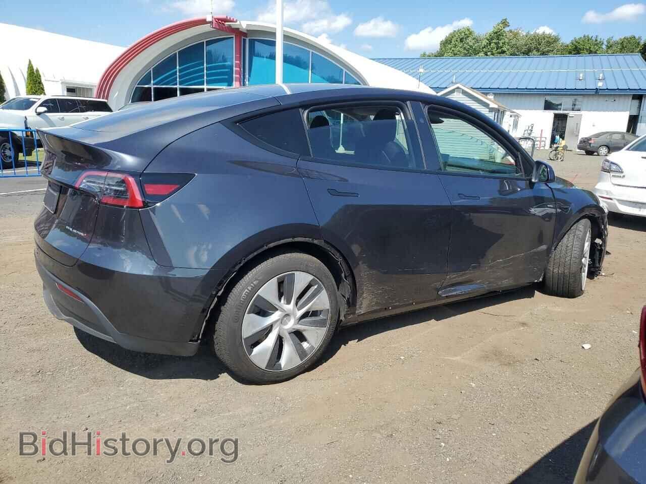 2024 TESLA MODEL Y - VIN: 7SAYGAEE4RF089002 - Фото 3