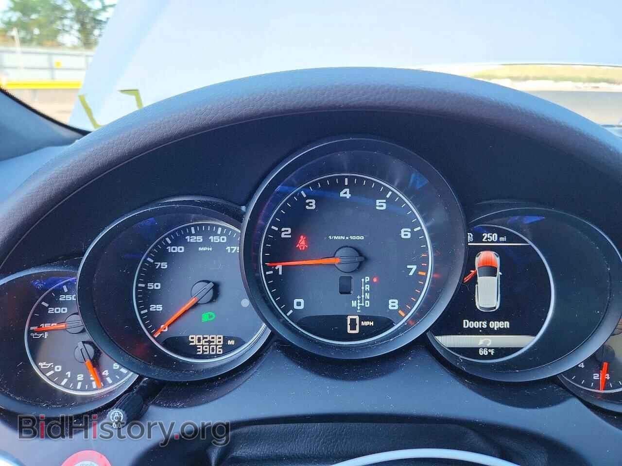 2018 PORSCHE CAYENNE - VIN: WP1AA2A25JKA06295 - Photo 9