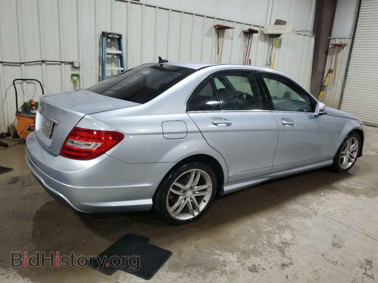 2013 MERCEDES-BENZ C-CLASS - VIN: WDDGF4HB7DA831799 - Фото 3