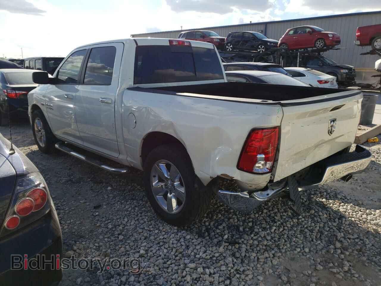 2016 RAM 1500 - VIN: 3C6RR6LT2GG287960 - Фото 2