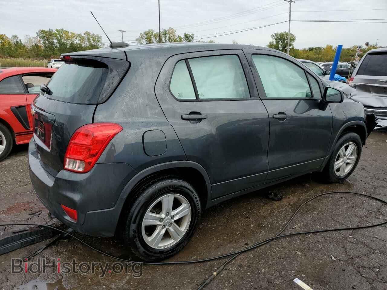 2019 CHEVROLET TRAX - VIN: 3GNCJNSB3KL358356 - Фото 3