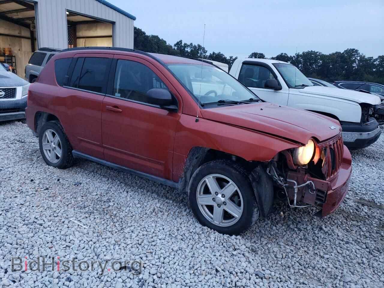 2010 JEEP COMPASS - VIN: 1J4NT4FB1AD578920 - Photo 4