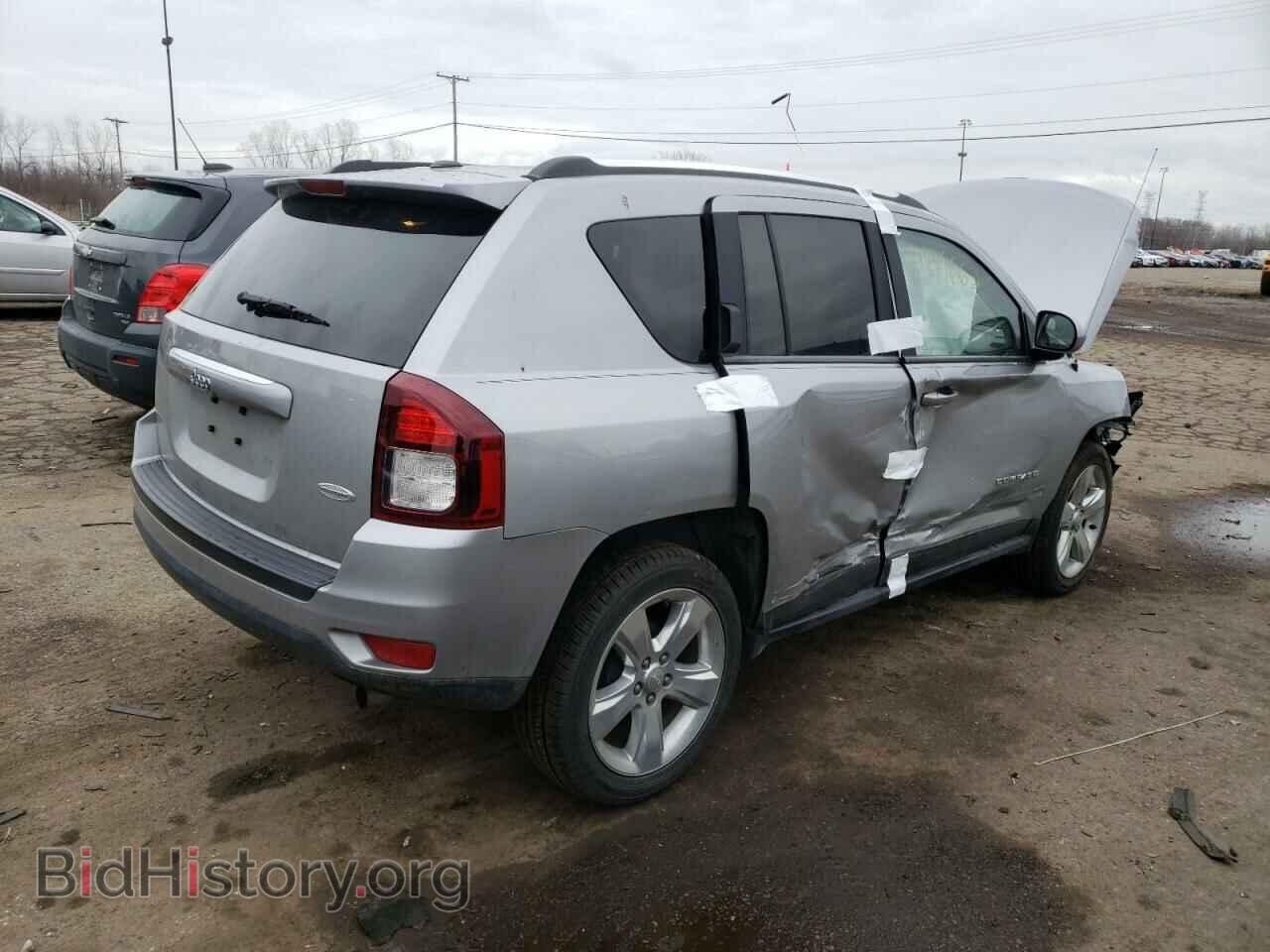 2015 JEEP COMPASS - VIN: 1C4NJCEB5FD110770 - Фото 3