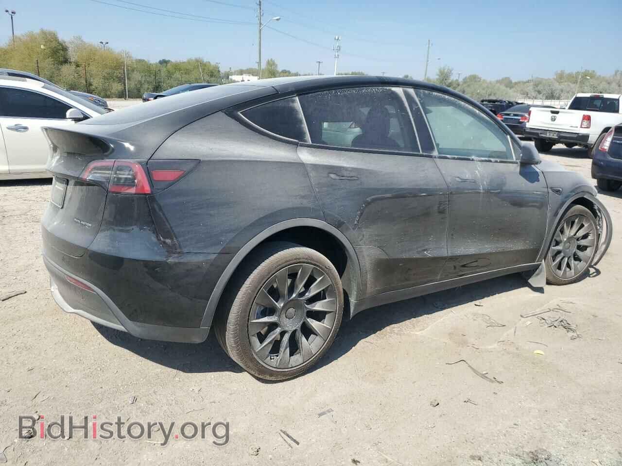 2023 TESLA MODEL Y - VIN: 7SAYGAEE7PF884008 - Photo 3
