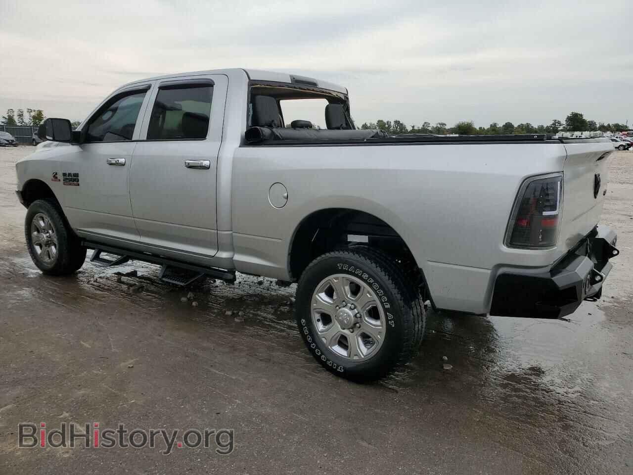 2015 RAM All Models - VIN: 3C6UR5CL9FG557740 - Photo 2